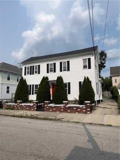 Home For Sale in Pawtucket, Rhode Island