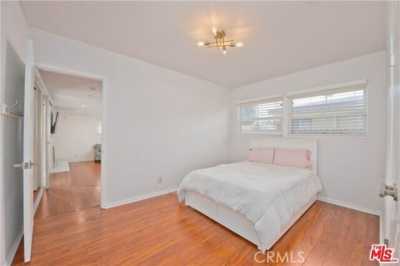 Home For Rent in Tarzana, California