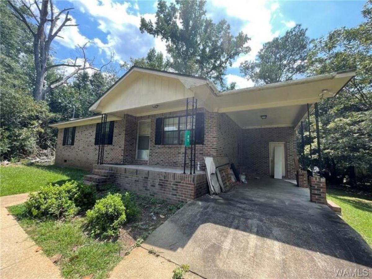 Picture of Home For Sale in Carrollton, Alabama, United States