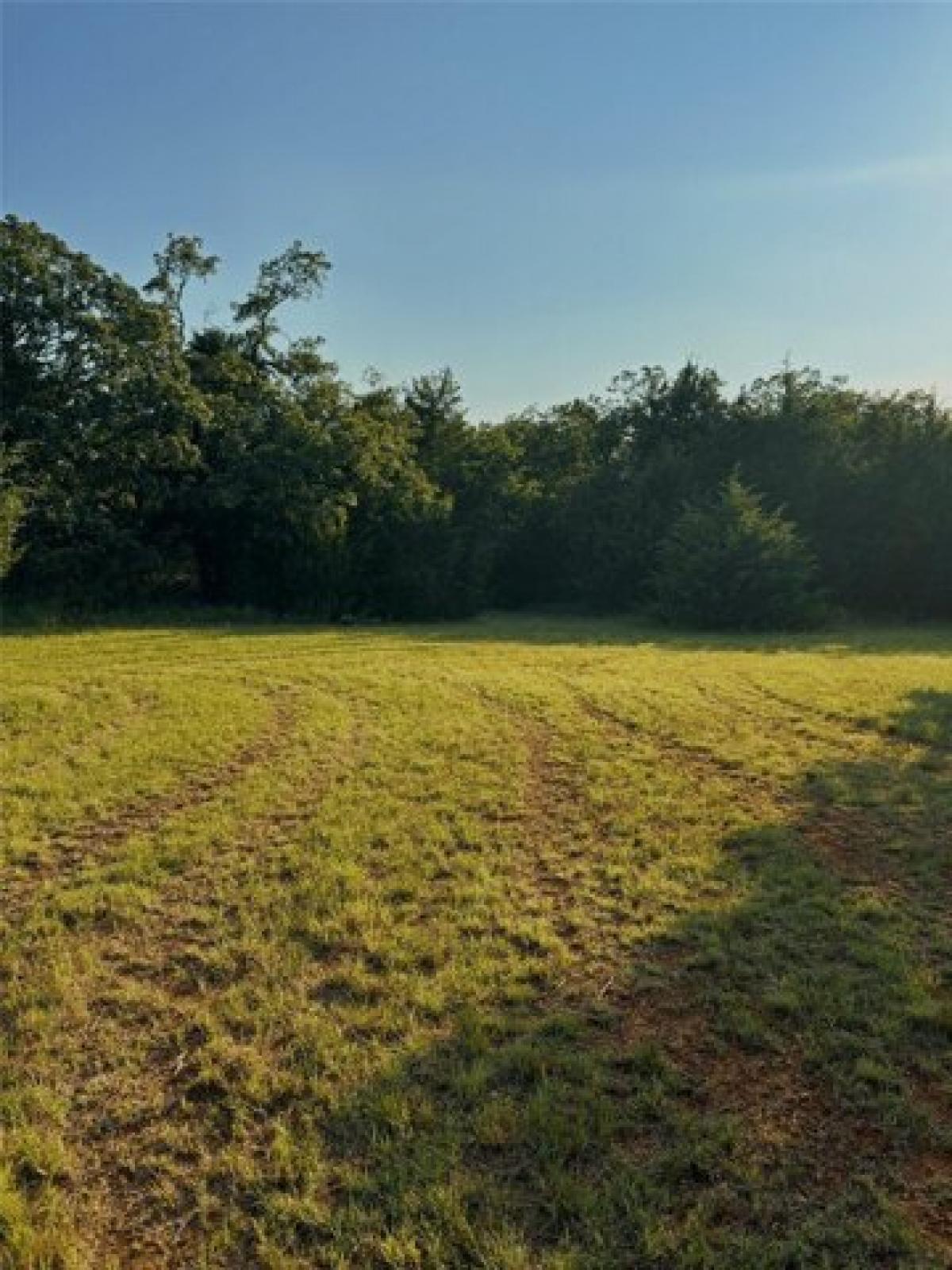 Picture of Residential Land For Sale in Guthrie, Oklahoma, United States