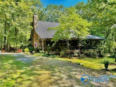 Home For Sale in Mentone, Alabama