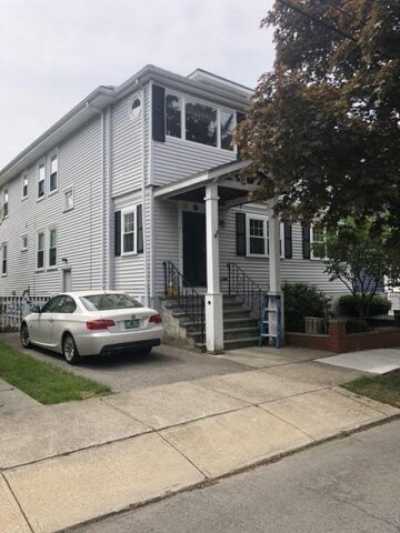 Apartment For Rent in Arlington, Massachusetts