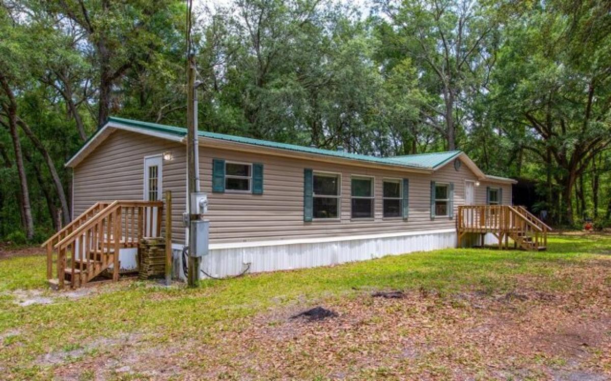 Picture of Home For Sale in Live Oak, Florida, United States