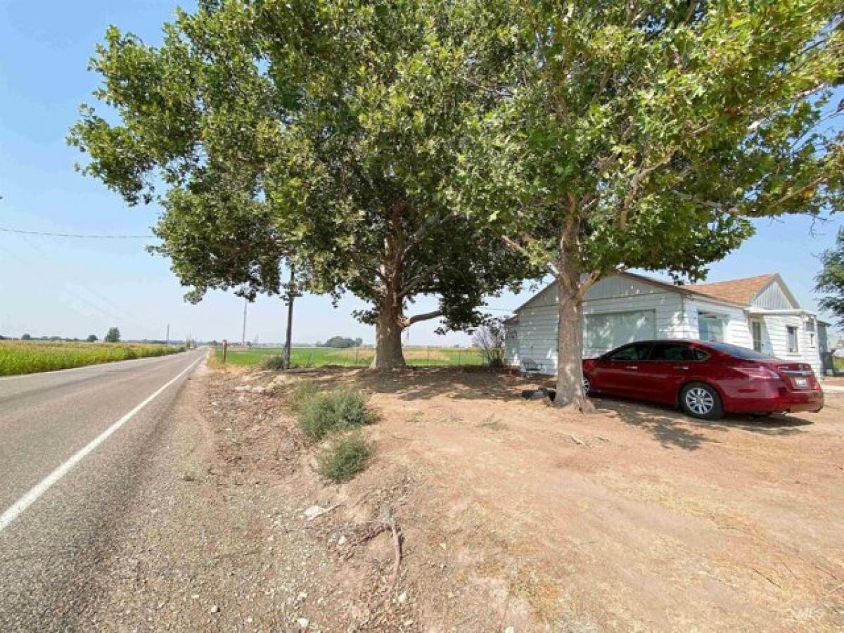 Picture of Home For Sale in Kuna, Idaho, United States