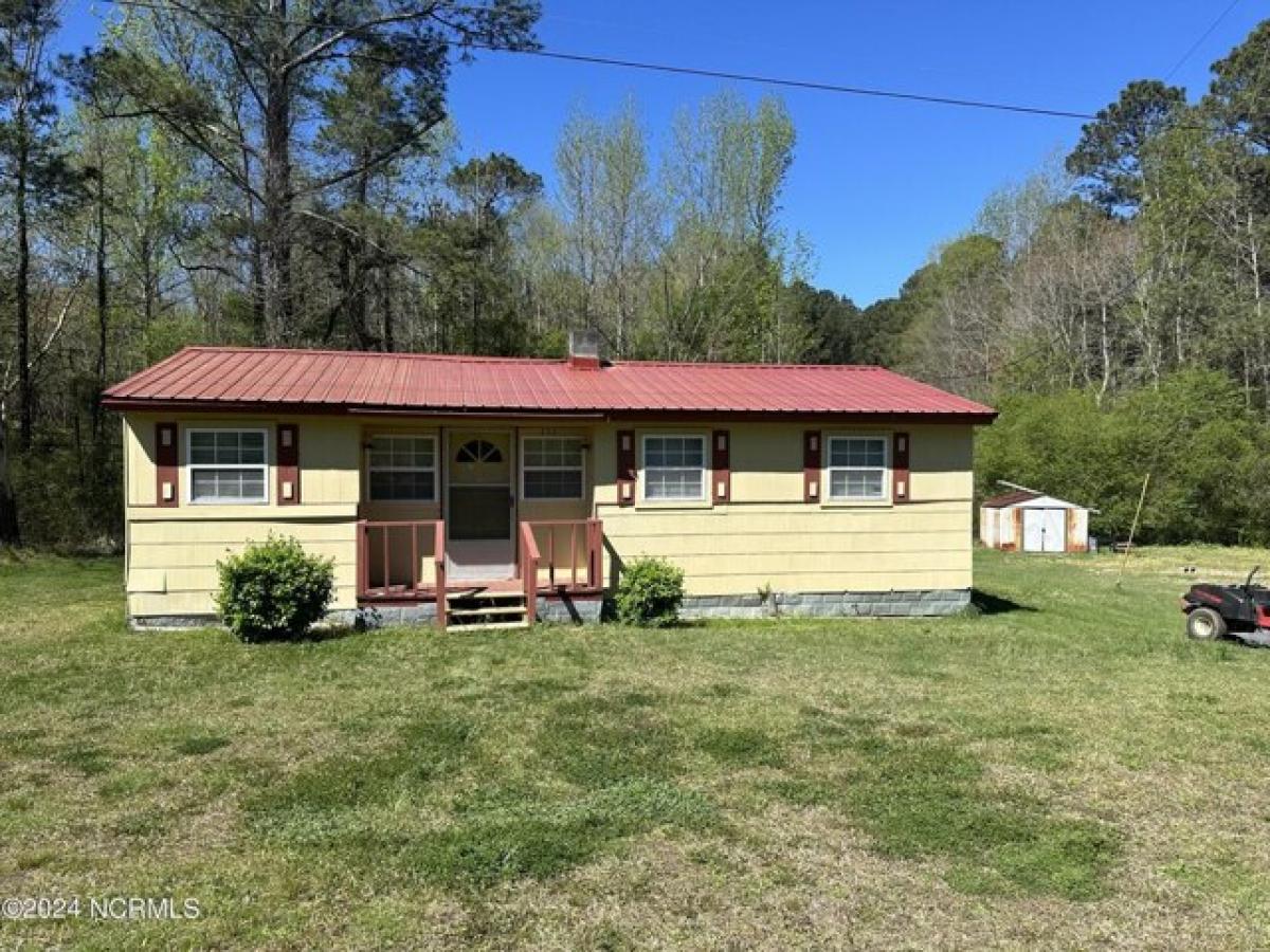 Picture of Home For Sale in Murfreesboro, North Carolina, United States