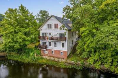 Home For Sale in Kennebunk, Maine