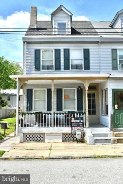 Home For Sale in New Castle, Delaware