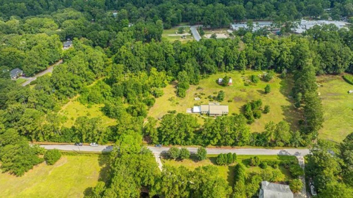 Picture of Residential Land For Sale in Johns Island, South Carolina, United States