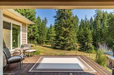 Home For Sale in Newman Lake, Washington