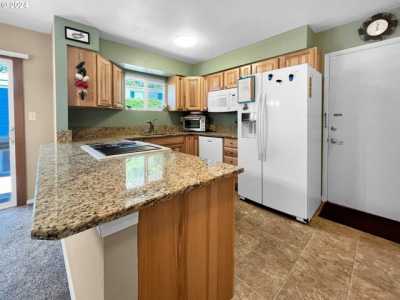 Home For Sale in Brookings, Oregon