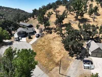 Residential Land For Sale in Tehachapi, California