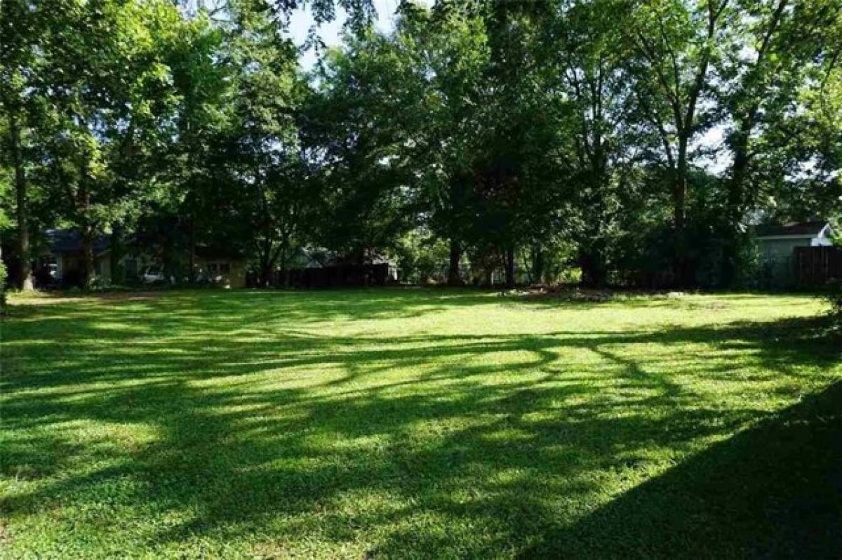 Picture of Residential Land For Sale in Winder, Georgia, United States