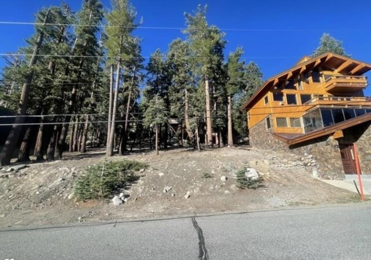 Picture of Residential Land For Sale in Mammoth Lakes, California, United States