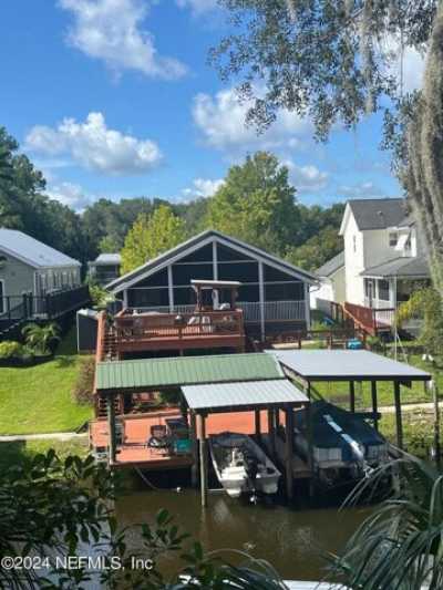 Home For Sale in Welaka, Florida