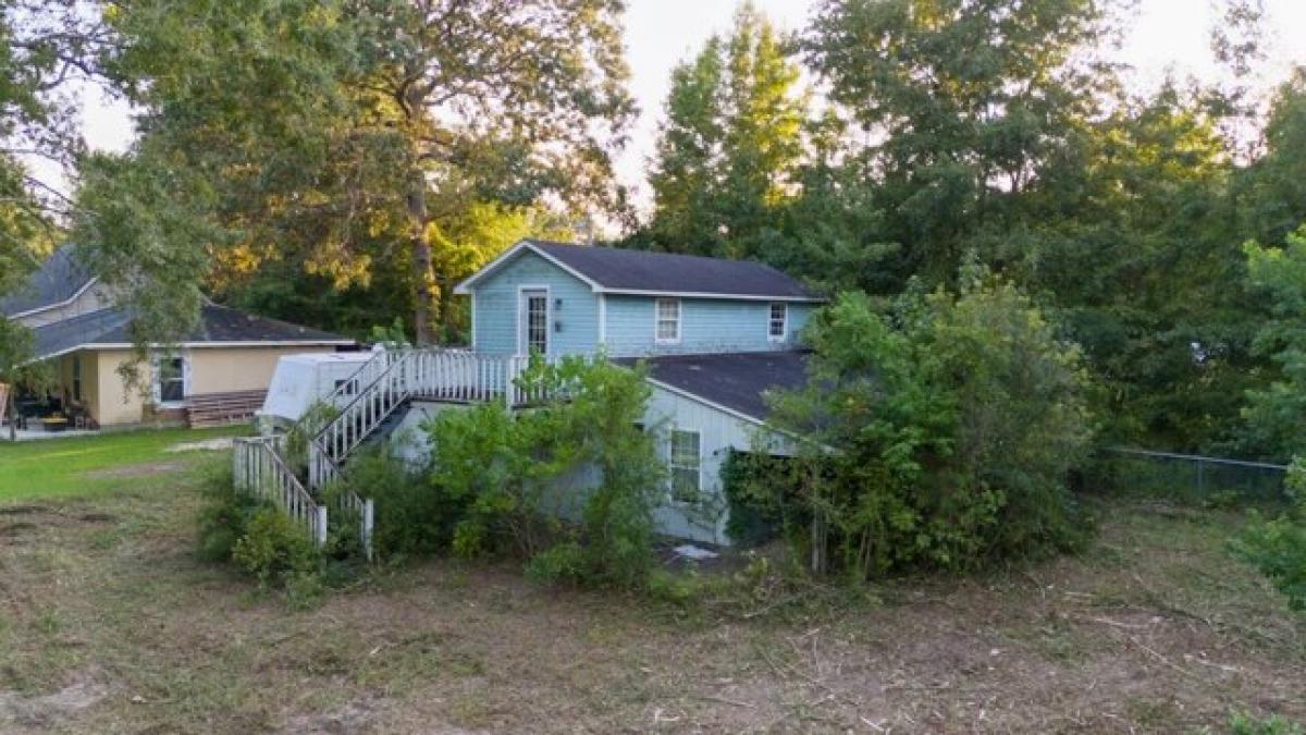 Picture of Home For Sale in Manning, South Carolina, United States