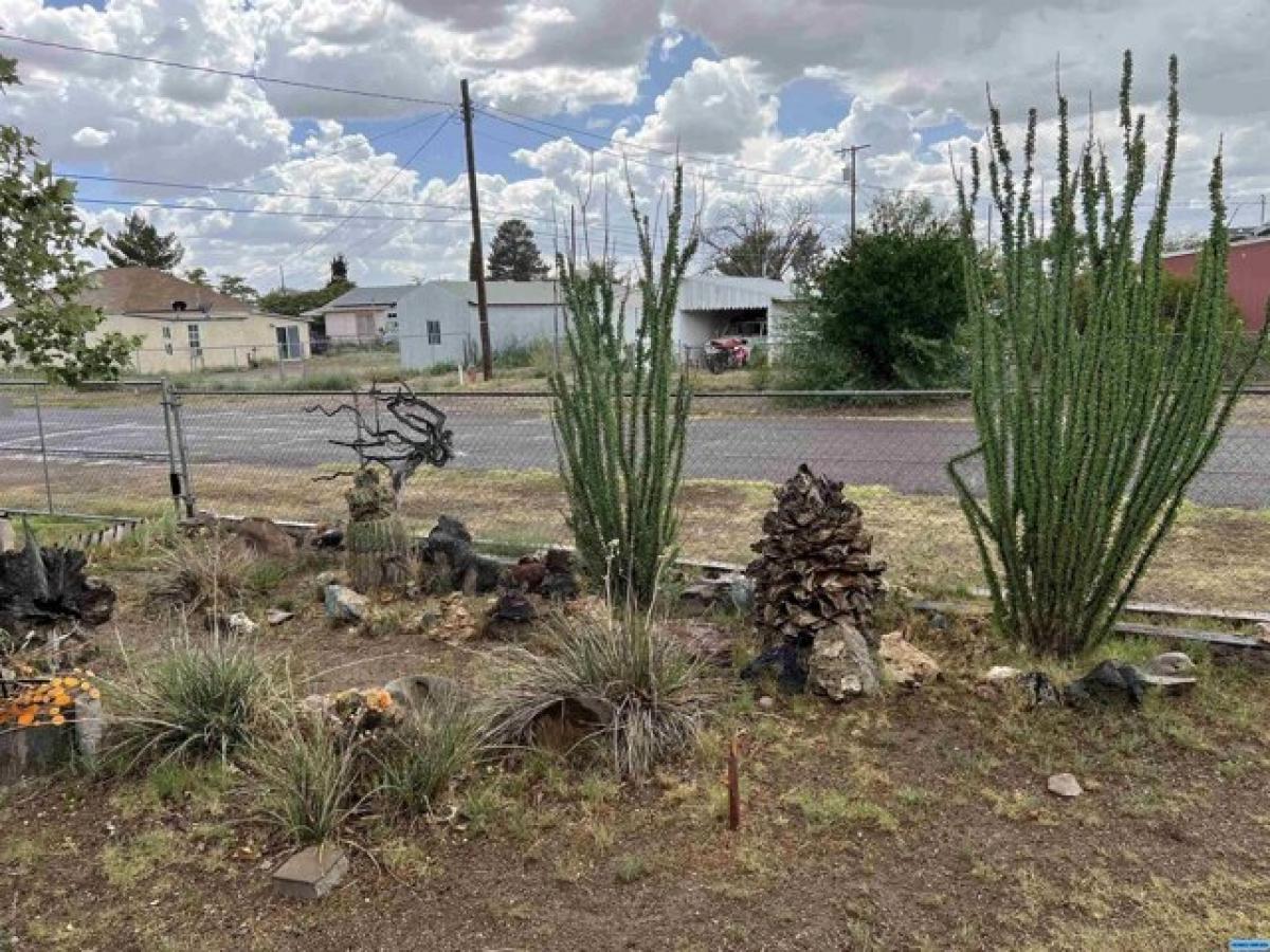 Picture of Home For Sale in Hurley, New Mexico, United States