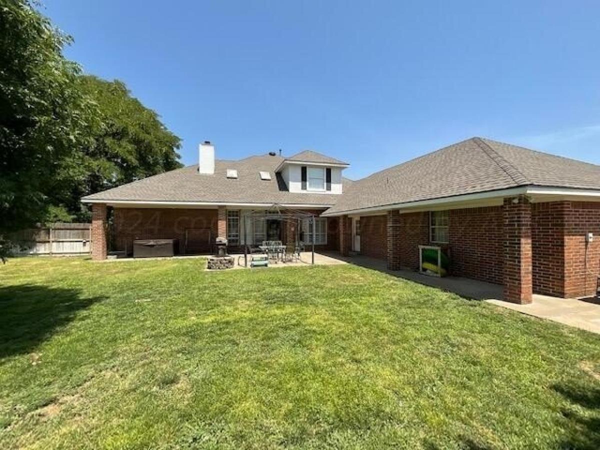 Picture of Home For Sale in Borger, Texas, United States