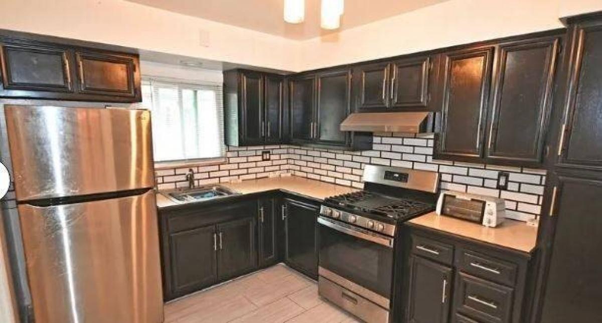 Picture of Home For Rent in Rosedale, New York, United States