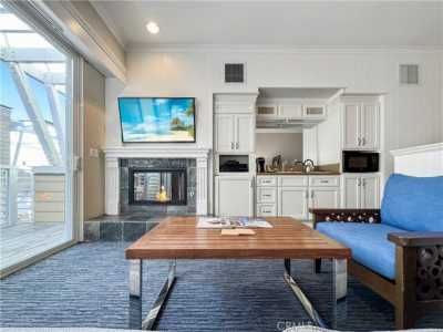 Home For Sale in Hermosa Beach, California