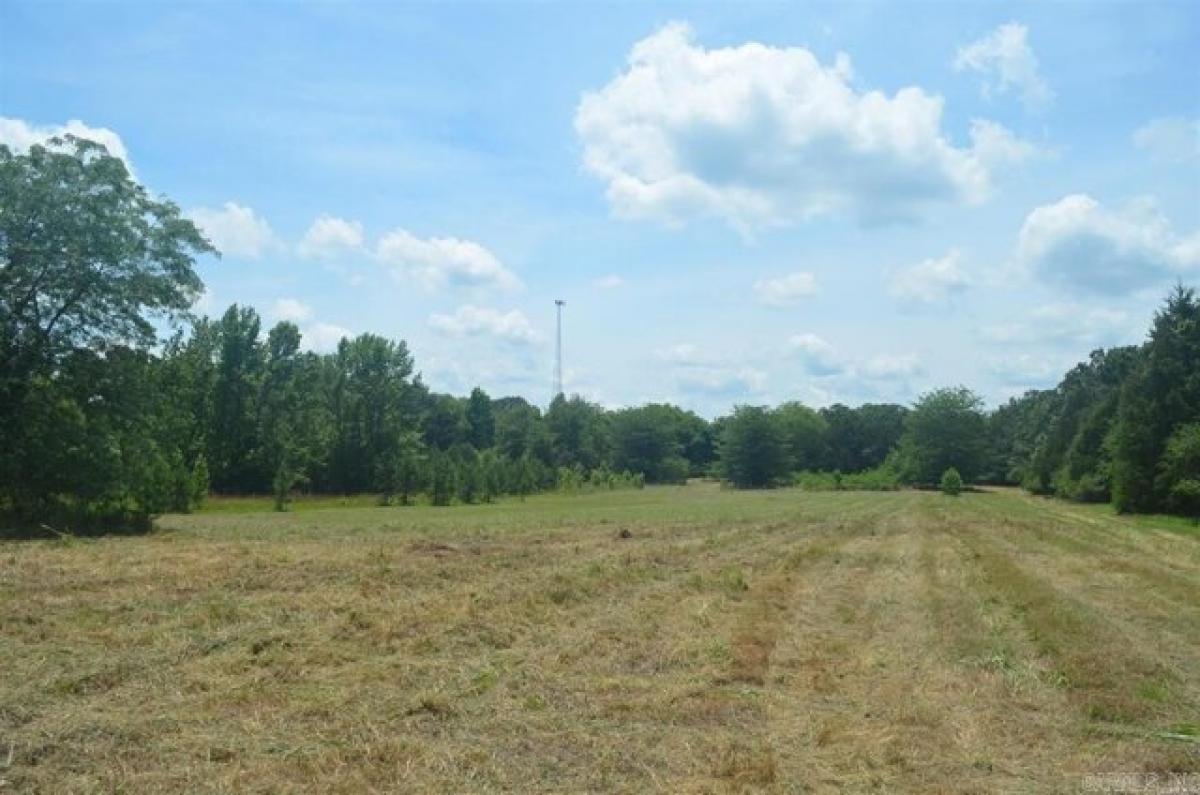 Picture of Residential Land For Sale in Malvern, Arkansas, United States