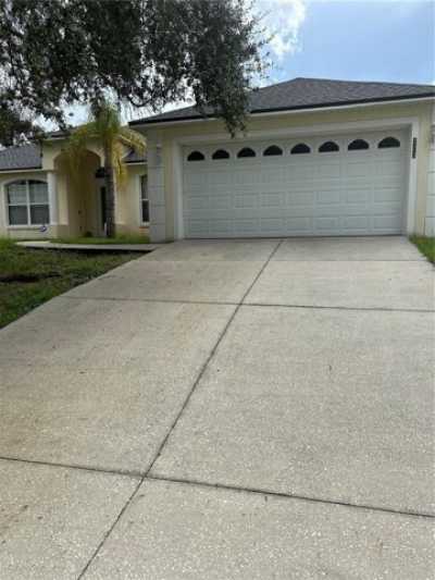 Home For Sale in Minneola, Florida