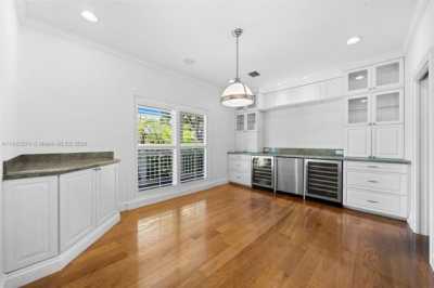 Home For Rent in Key Biscayne, Florida