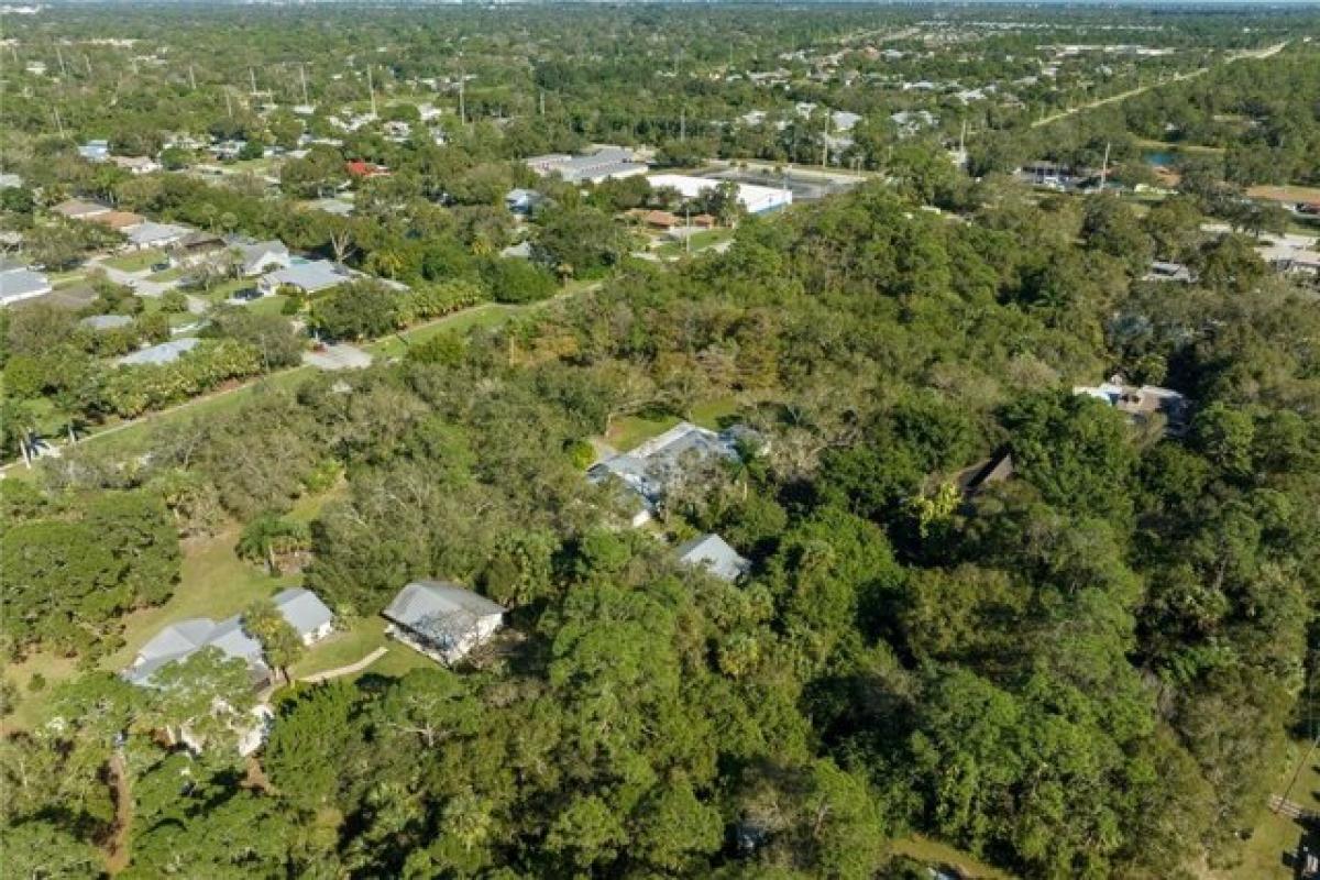 Picture of Residential Land For Sale in Vero Beach, Florida, United States