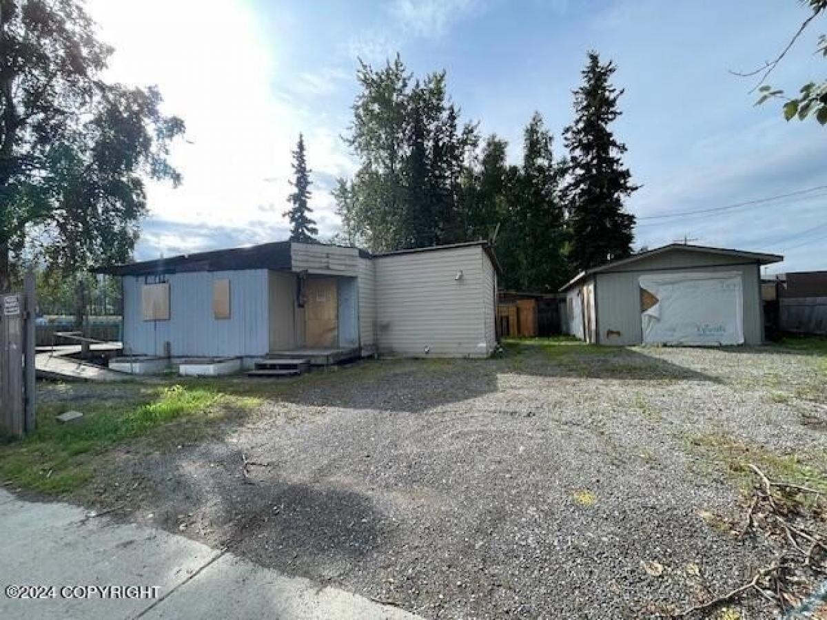 Picture of Residential Land For Sale in Anchorage, Alaska, United States