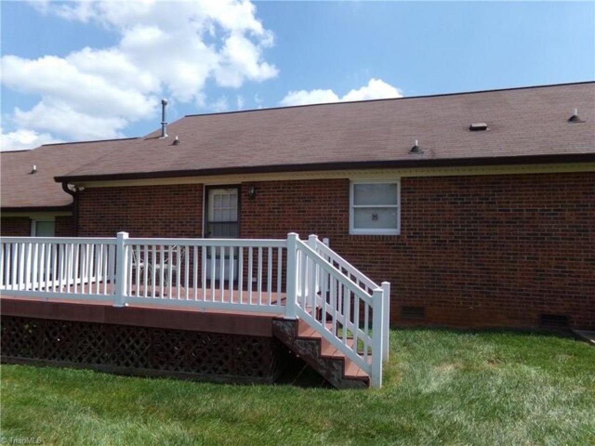 Picture of Home For Sale in Graham, North Carolina, United States