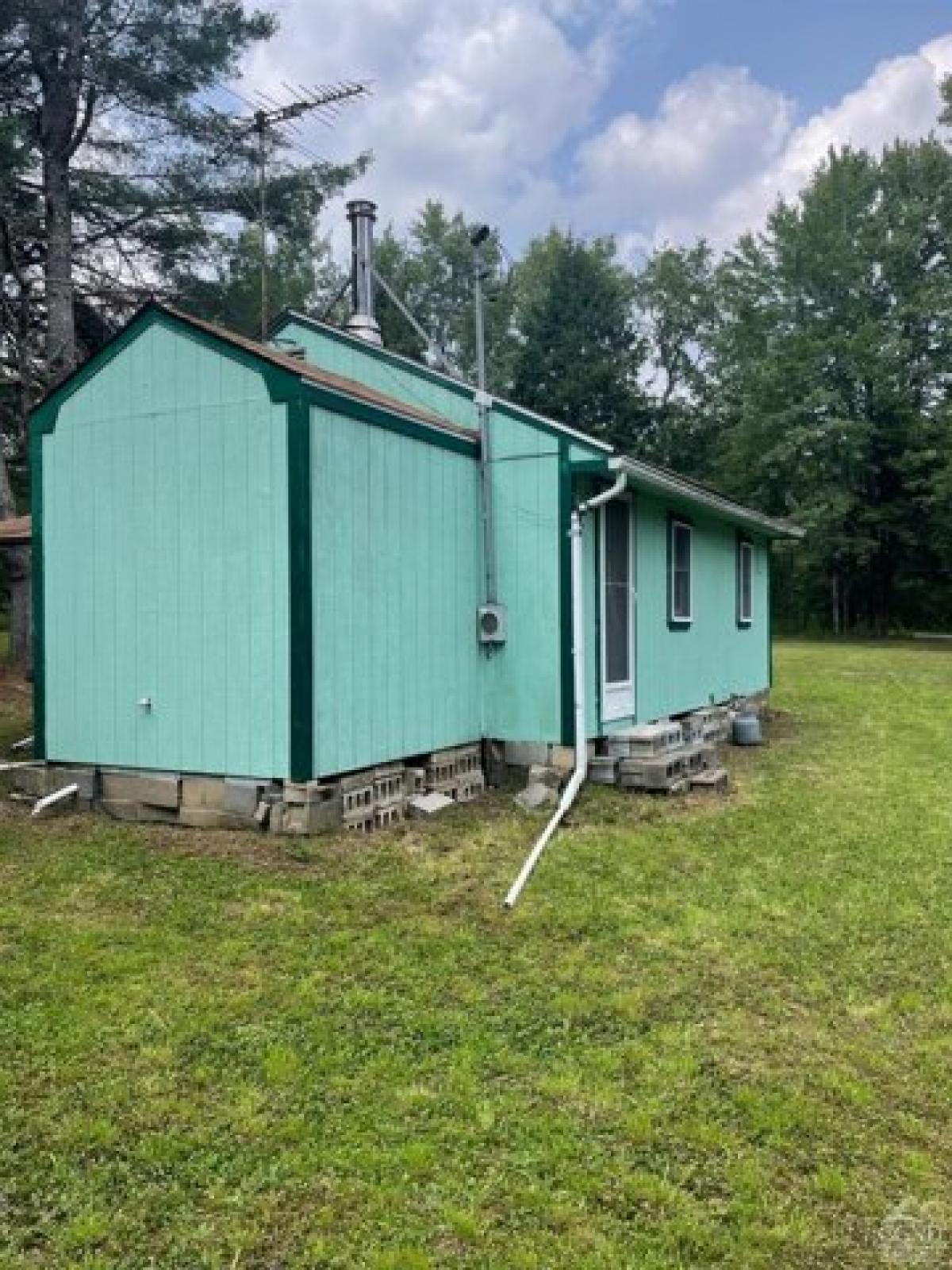 Picture of Home For Sale in Jefferson, New York, United States