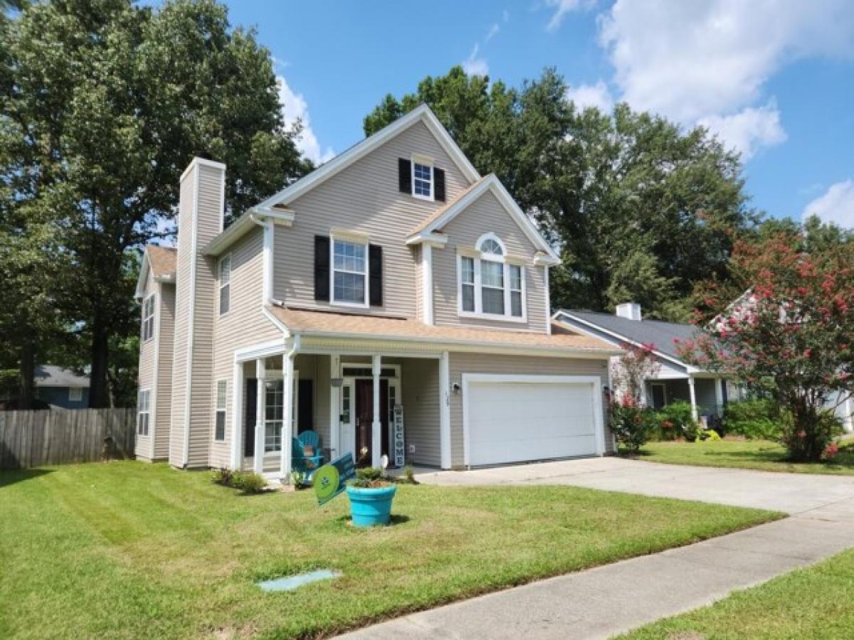 Picture of Home For Sale in Goose Creek, South Carolina, United States