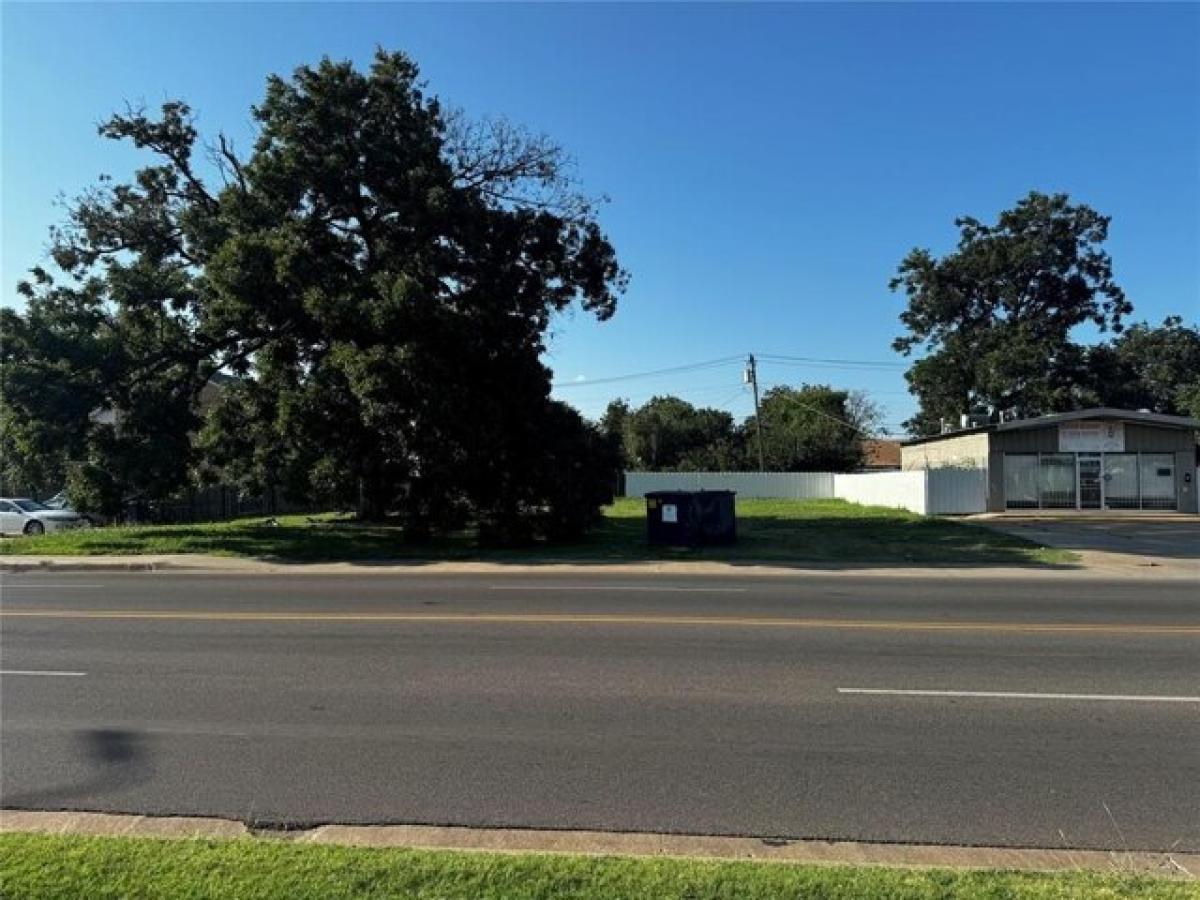 Picture of Residential Land For Sale in Oklahoma City, Oklahoma, United States