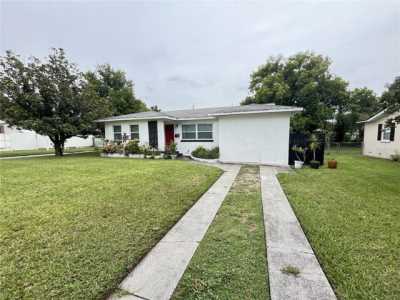 Home For Rent in Lakeland, Florida