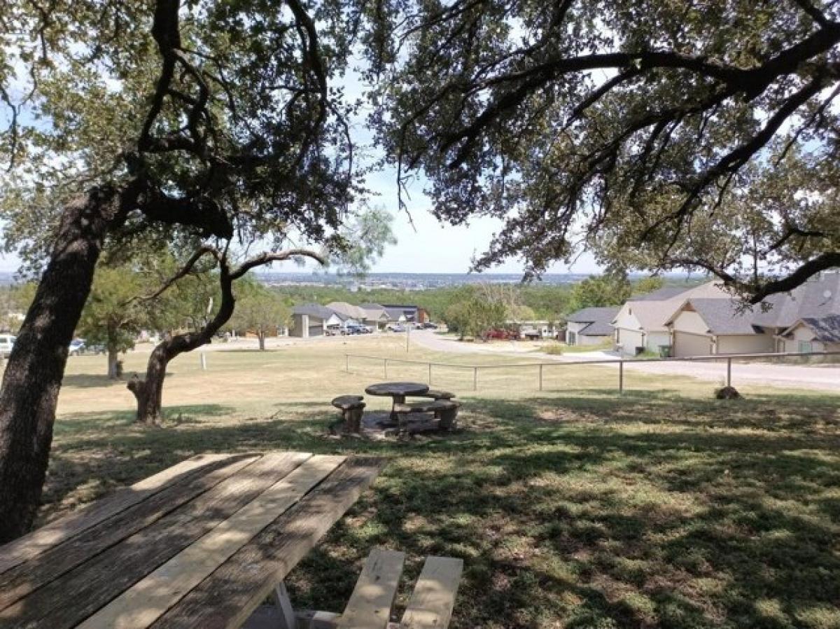 Picture of Residential Land For Sale in Granbury, Texas, United States