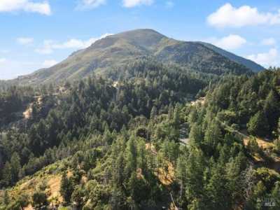 Home For Sale in Calistoga, California