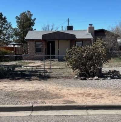 Home For Sale in Alamogordo, New Mexico