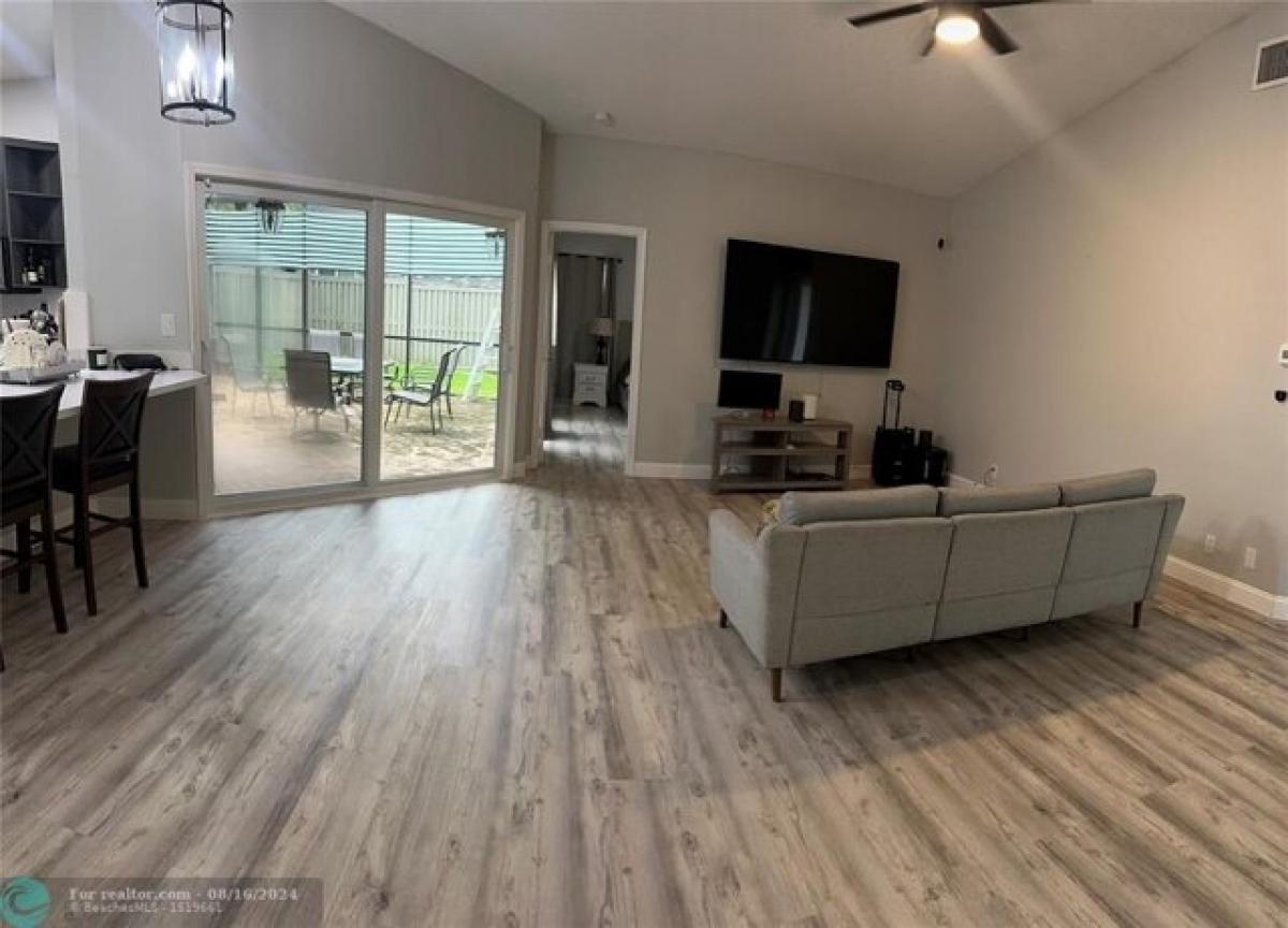 Picture of Home For Rent in Parkland, Florida, United States