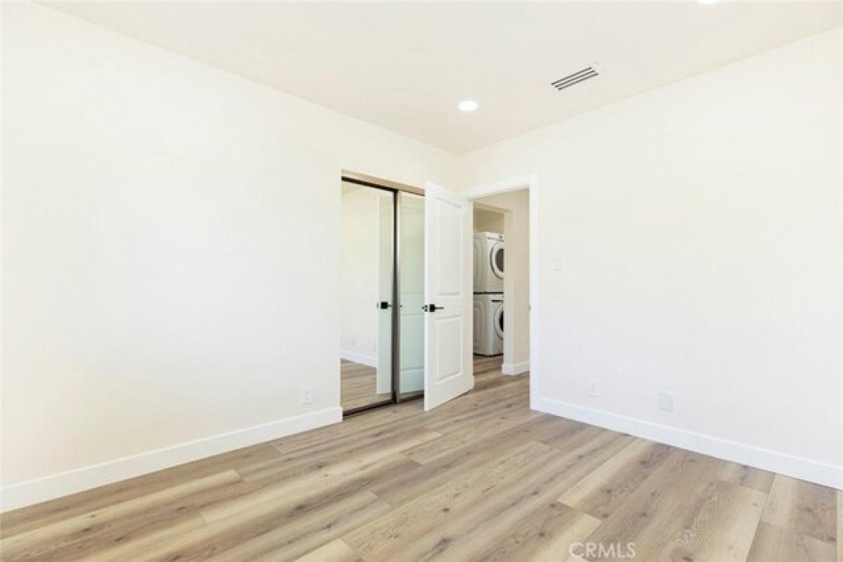 Picture of Home For Rent in Sunland, California, United States