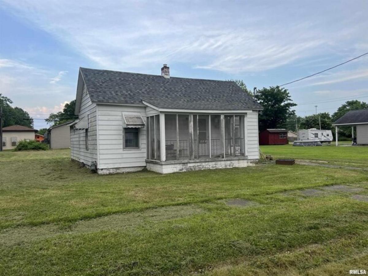 Picture of Home For Sale in Royalton, Illinois, United States