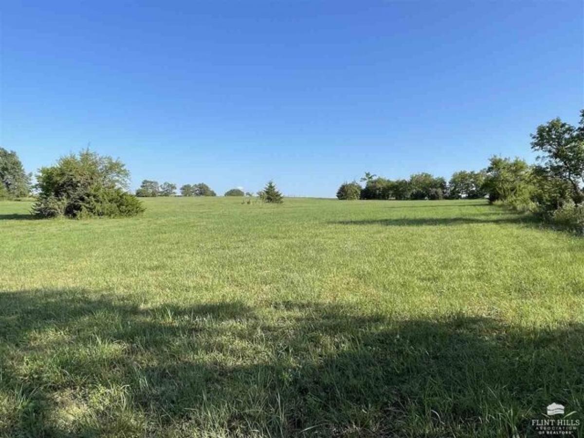 Picture of Residential Land For Sale in Wheaton, Kansas, United States