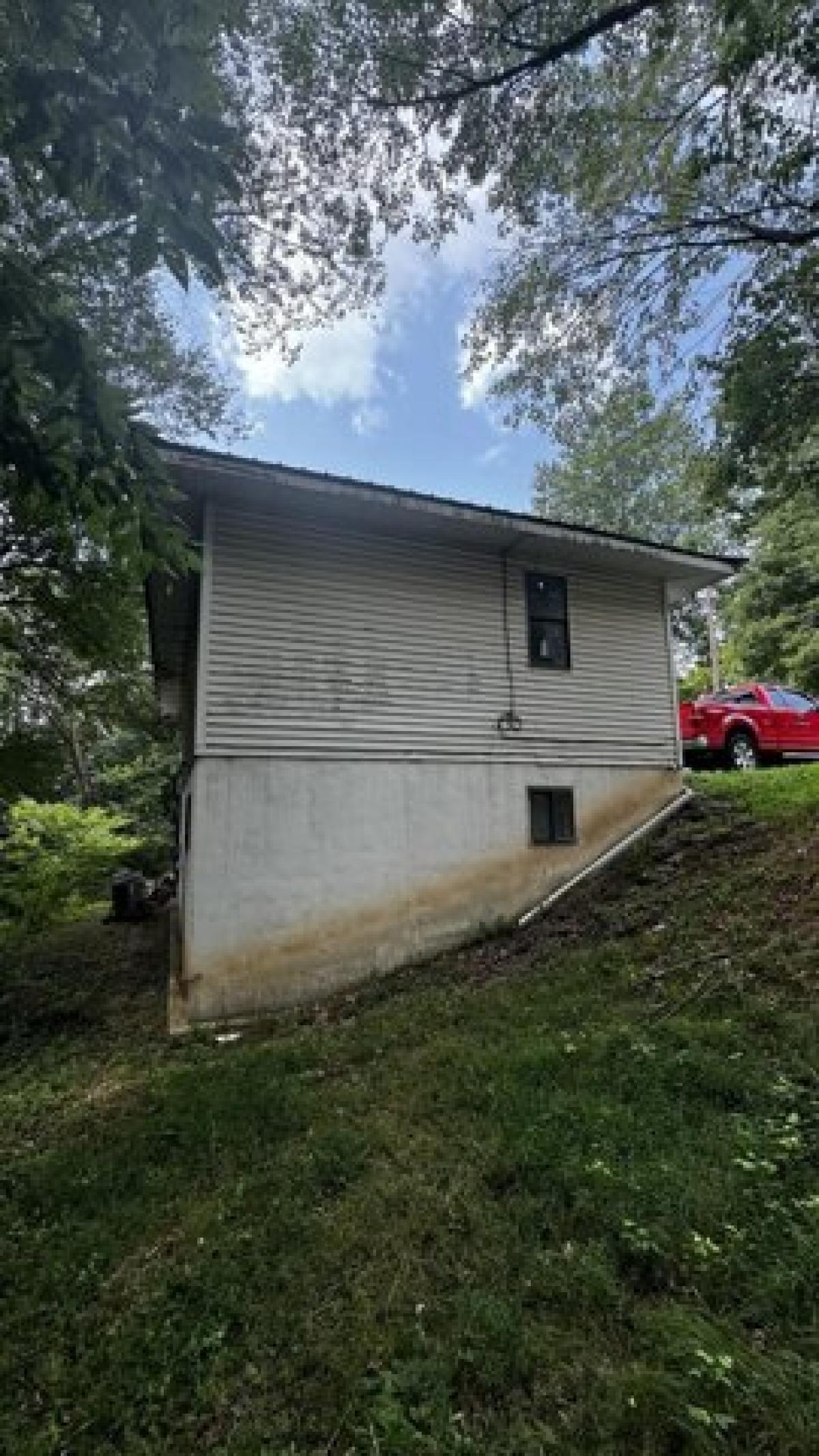 Picture of Home For Sale in Berryville, Arkansas, United States