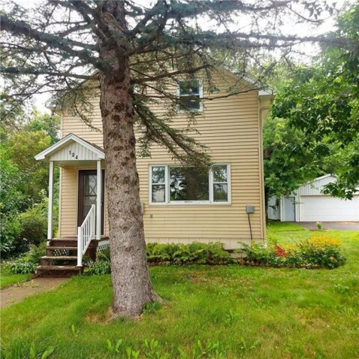 Picture of Home For Sale in Star Prairie, Wisconsin, United States