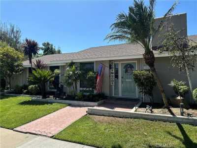 Home For Sale in Rossmoor, California