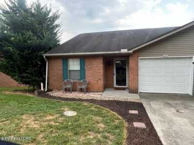 Home For Sale in Powell, Tennessee