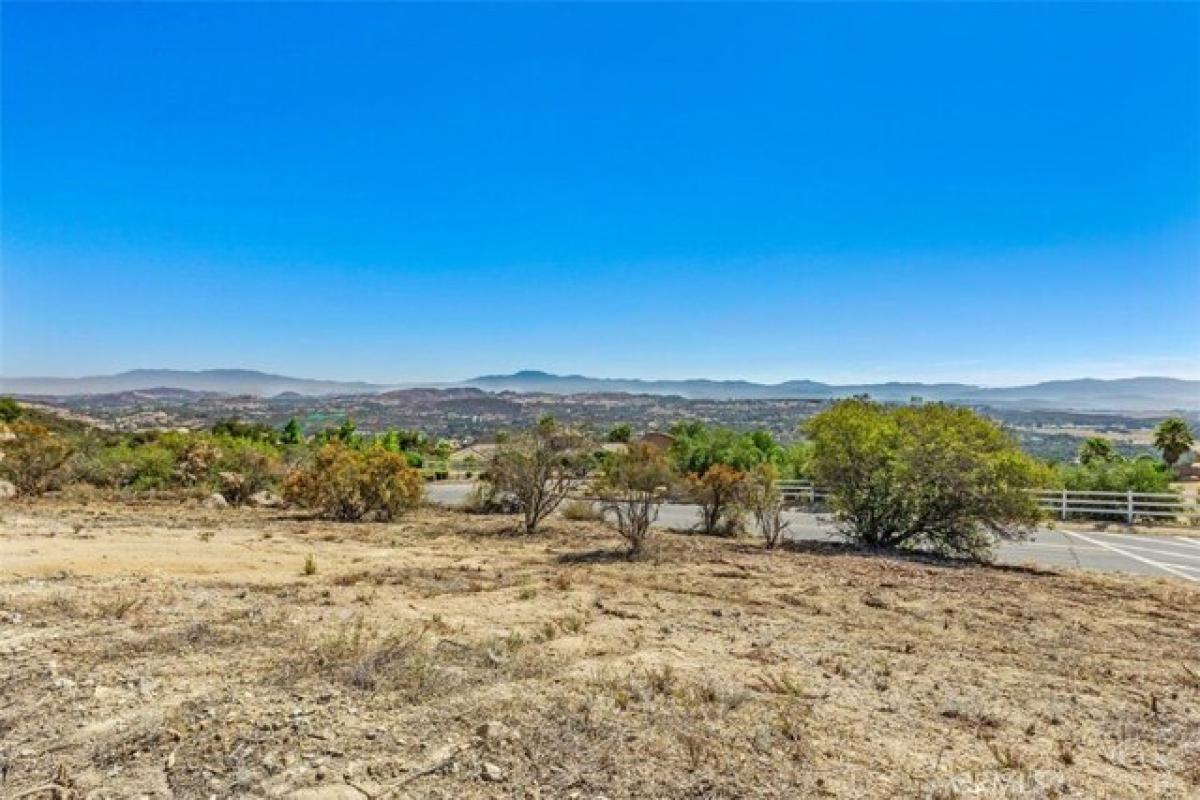 Picture of Residential Land For Sale in Murrieta, California, United States