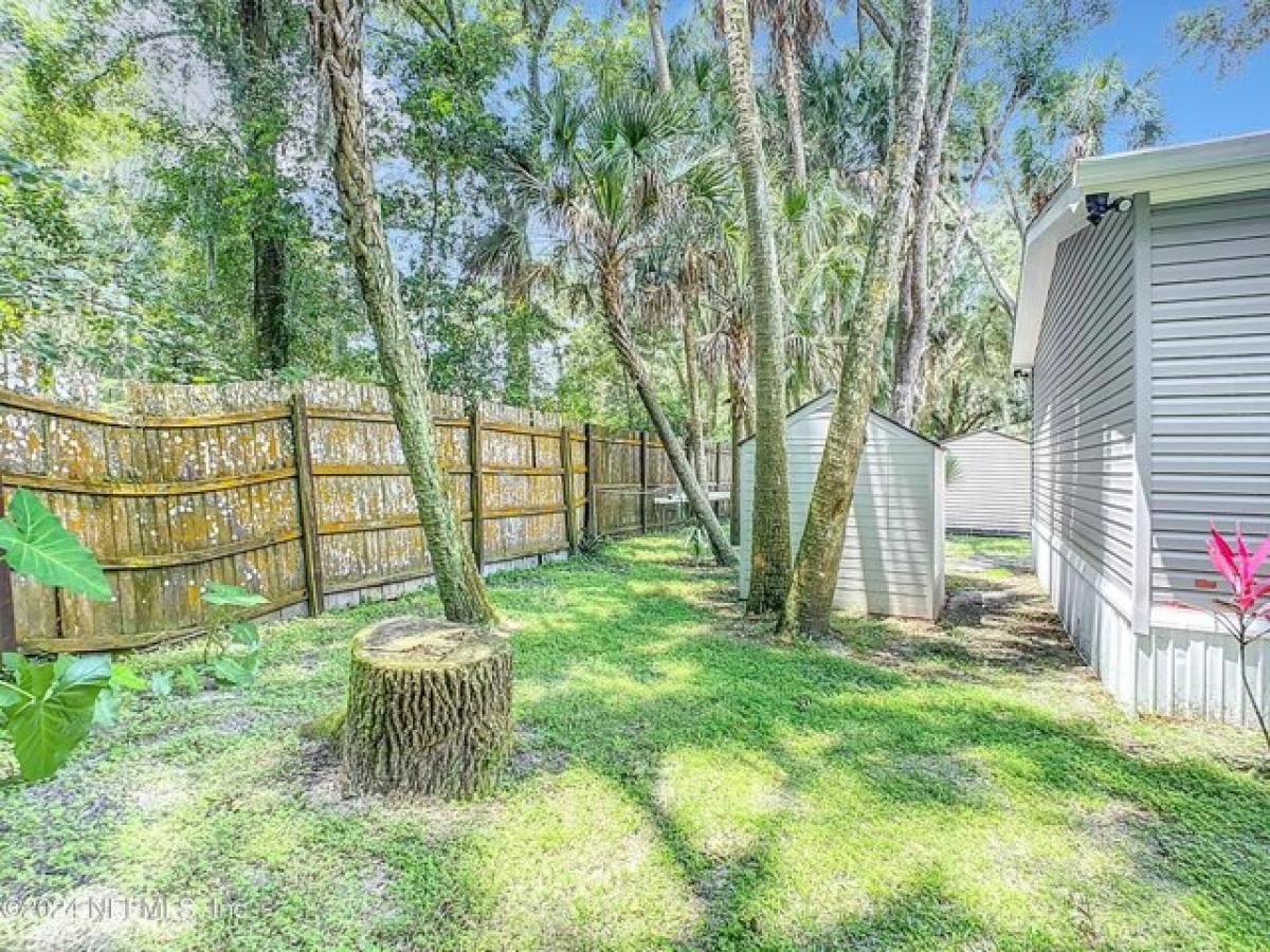 Picture of Home For Sale in San Mateo, Florida, United States