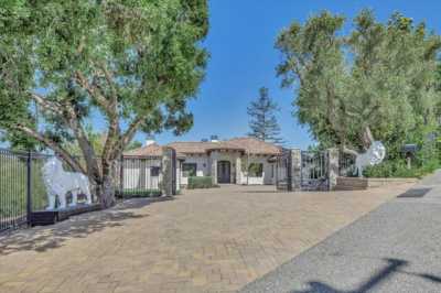 Home For Sale in Monte Sereno, California