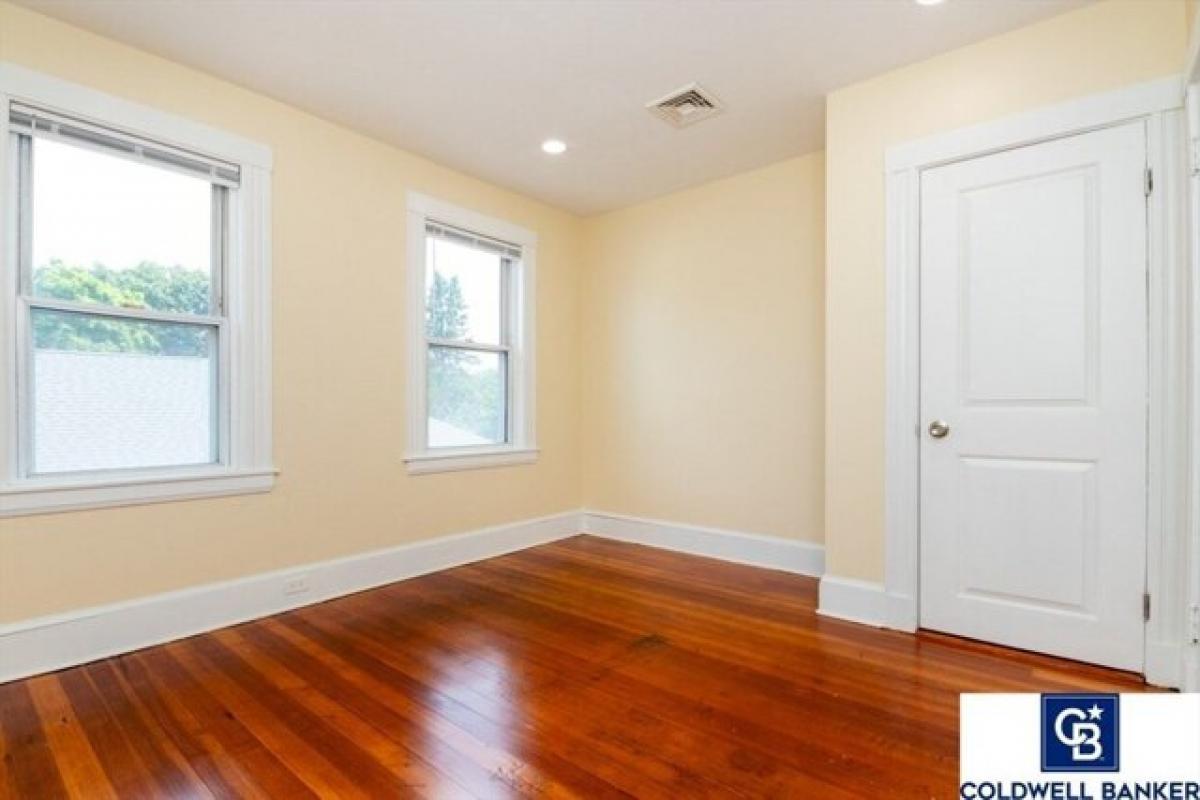 Picture of Apartment For Rent in Norwood, Massachusetts, United States