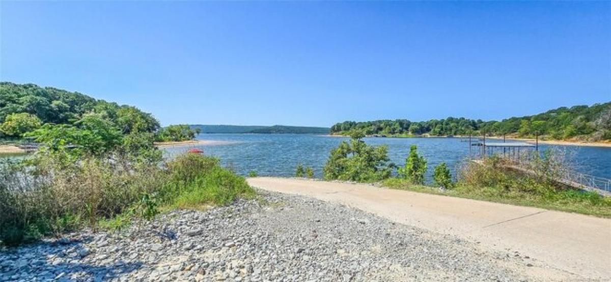 Picture of Residential Land For Sale in Eufaula, Oklahoma, United States