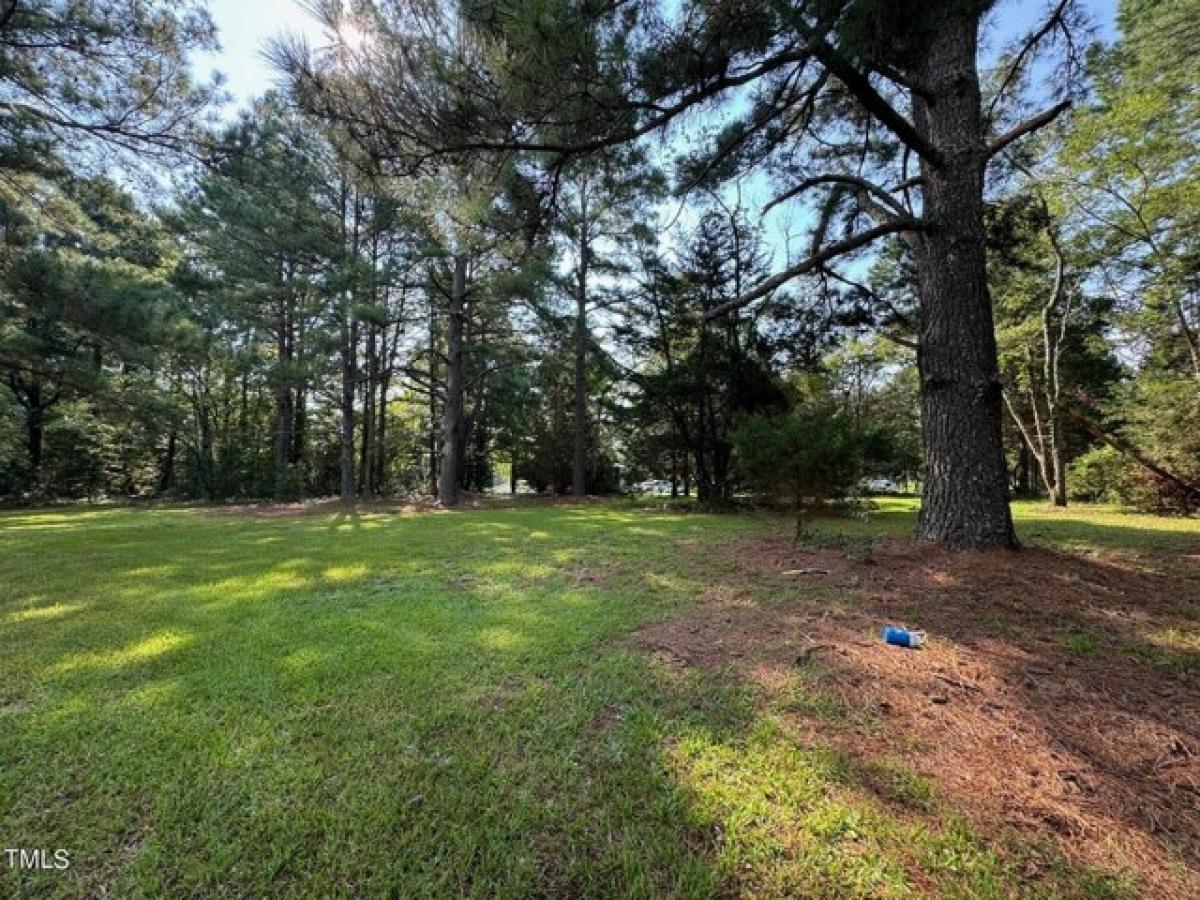 Picture of Residential Land For Sale in Zebulon, North Carolina, United States